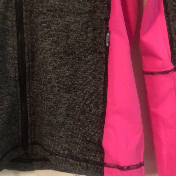 VSX Medium - Picture 3 of 3